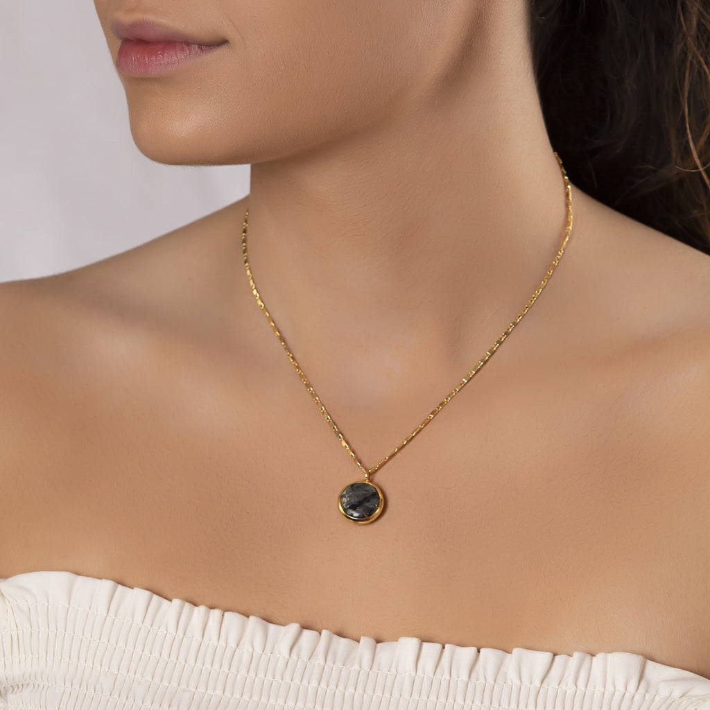 Gold Plated Round Agate Necklace