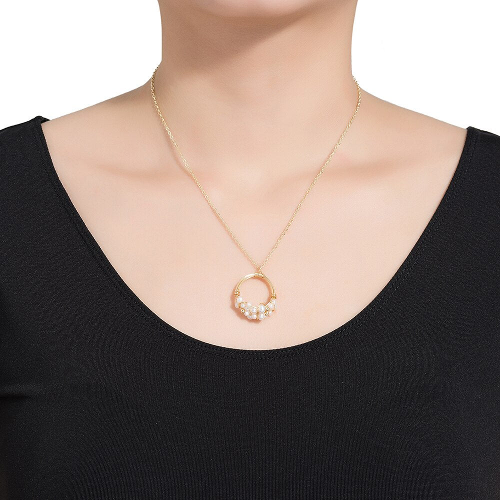 Pearl Bucket Ring Shape Necklace